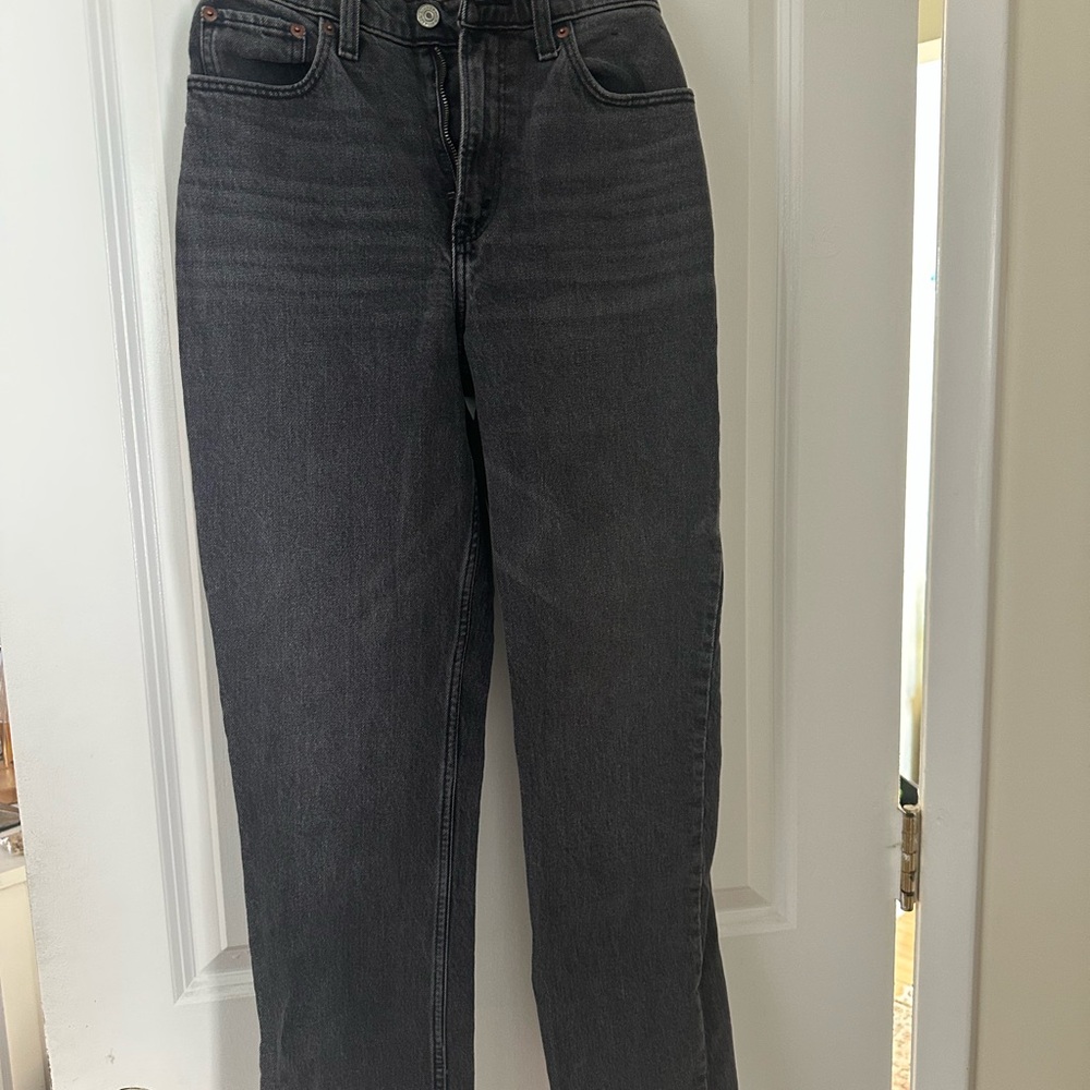 Abercrombie 90’s Straight Ultra High Rise Jeans Curve Love Dark Gray